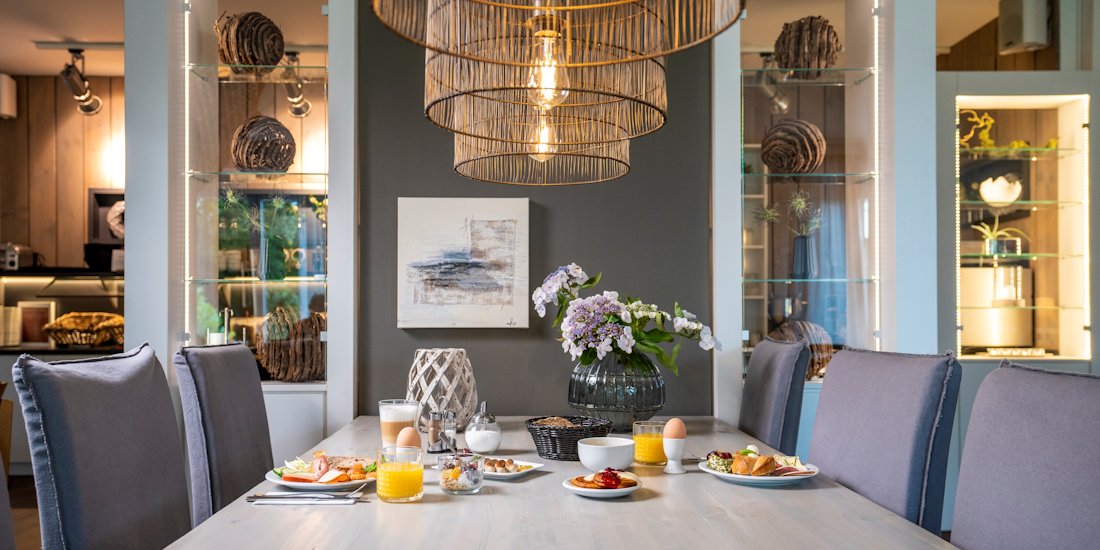 Frühstück im arthotel bakker Insellust Resort